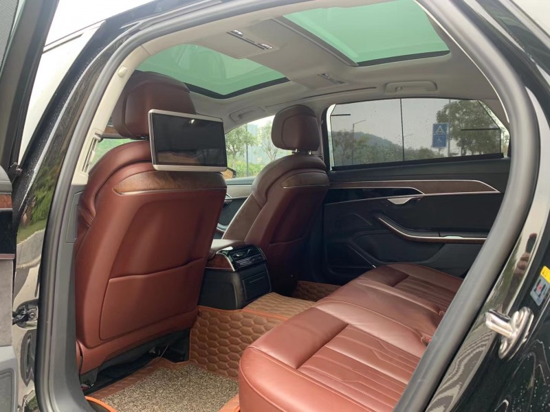 广州18年奥迪A8L6