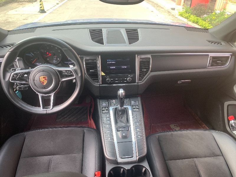 陽江16年保時捷Macan5