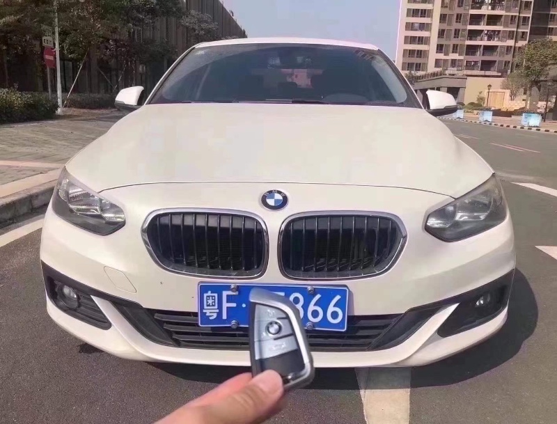 广州17年宝马1系8