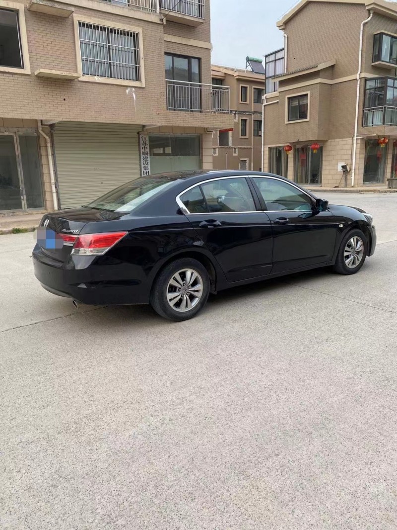 徐州12年本田雅阁8