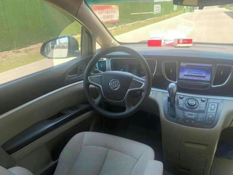 枣庄13年别克GL84