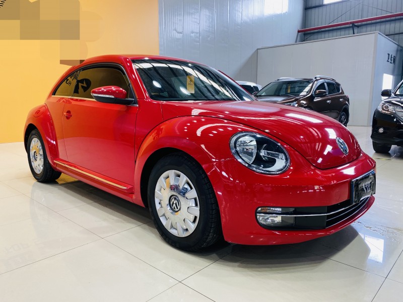 武汉16年大众甲壳虫3