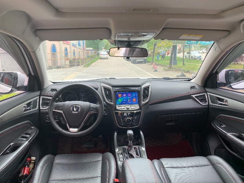 陽江17年長安汽車CS756