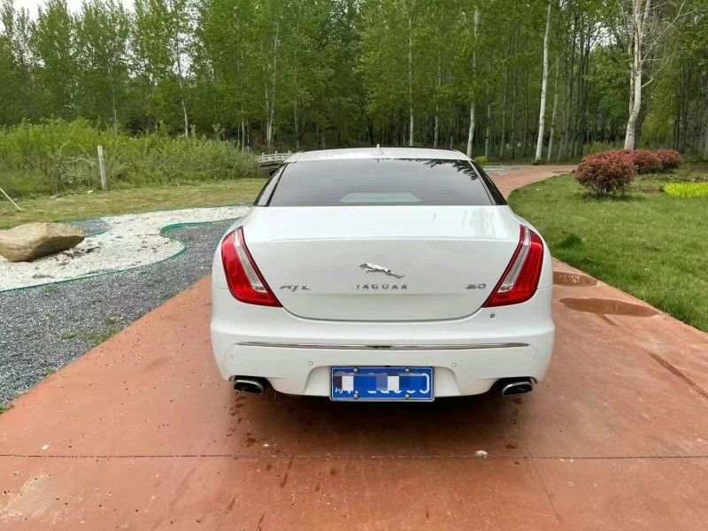 萊蕪13年捷豹XJ1