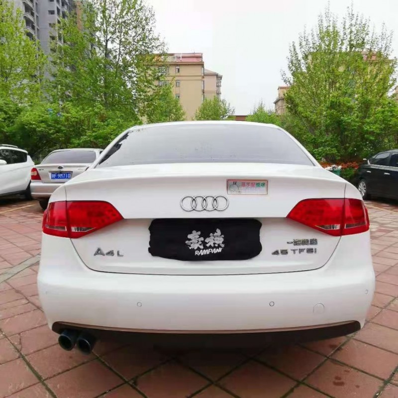 鶴壁10年奧迪A4L7