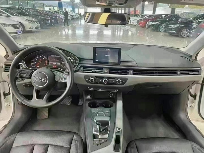 武汉17年奥迪A4L6