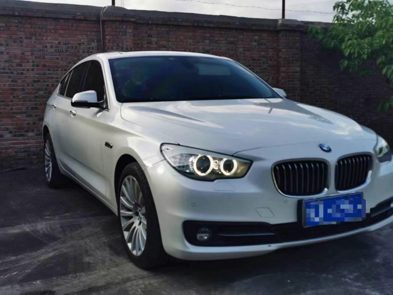 成都17年宝马5系GT2