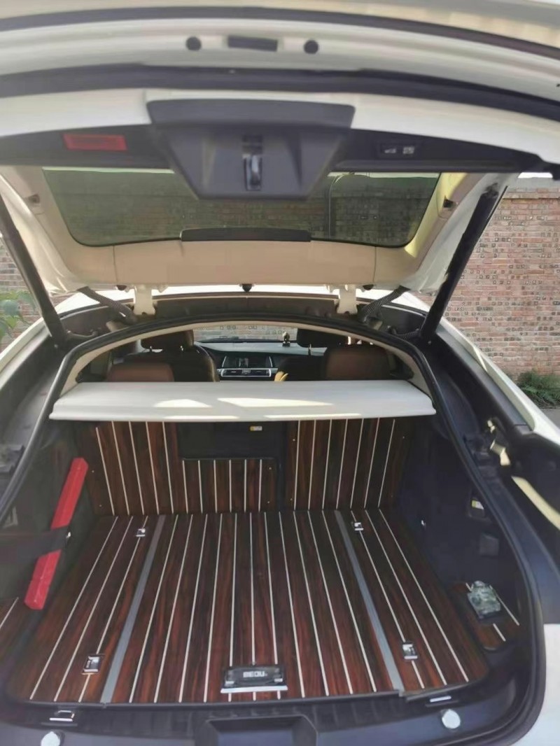 成都17年宝马5系GT8