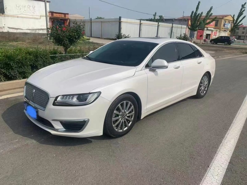 邯鄲16年林肯MKZ8