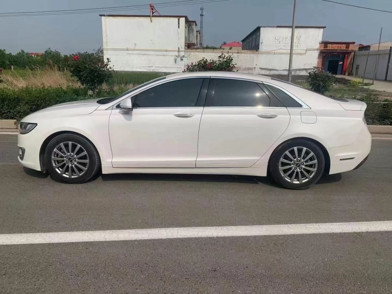 邯鄲16年林肯MKZ3