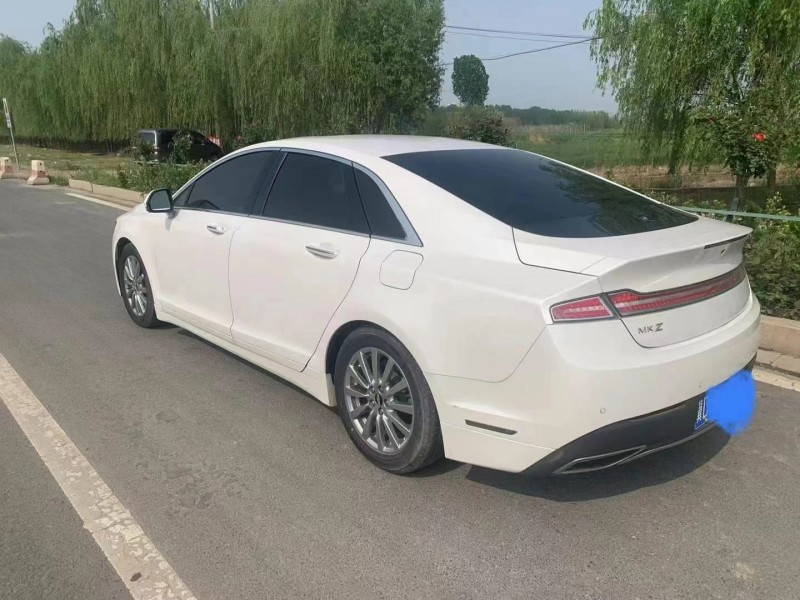 邯鄲16年林肯MKZ2