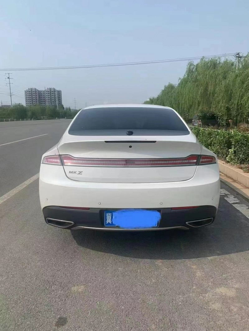 邯鄲16年林肯MKZ1