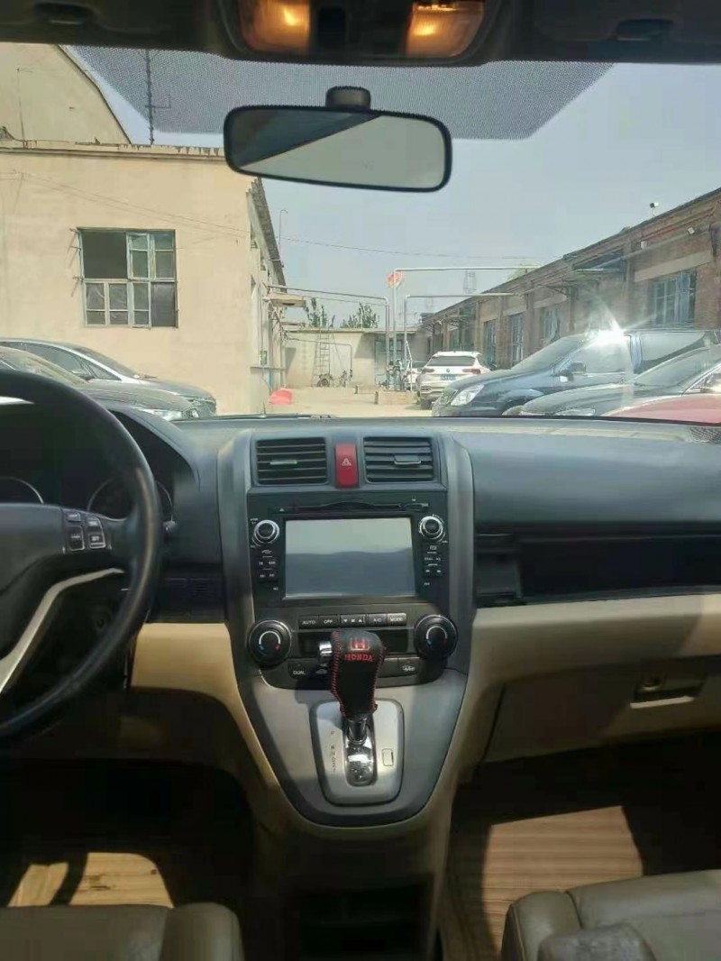 保定10年本田CR-V3