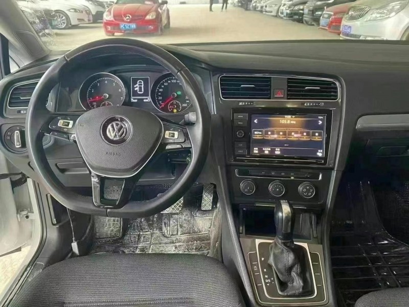 保定19年大众高尔夫5