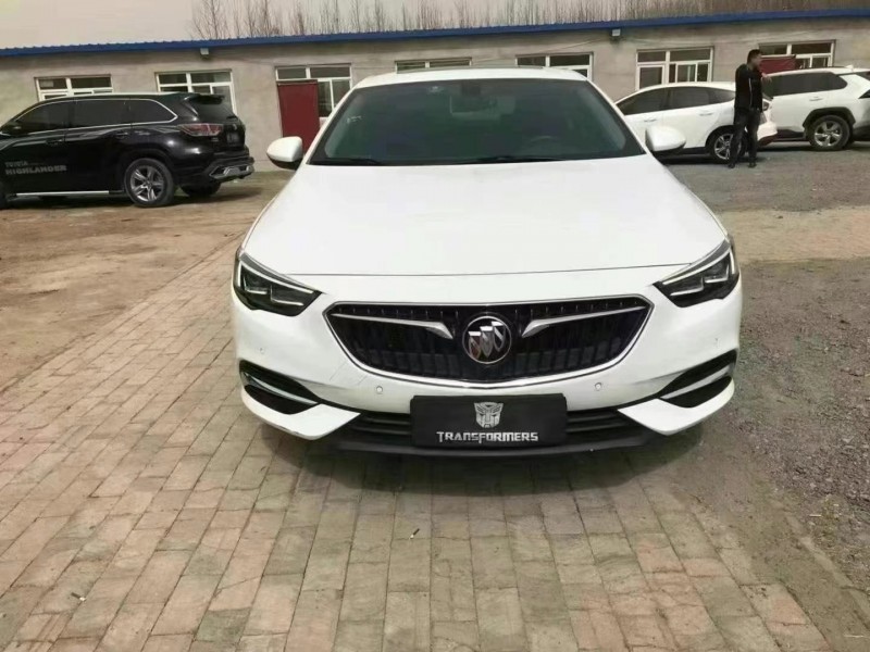 保定18年别克君威4