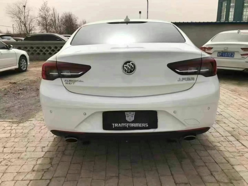 保定18年别克君威9