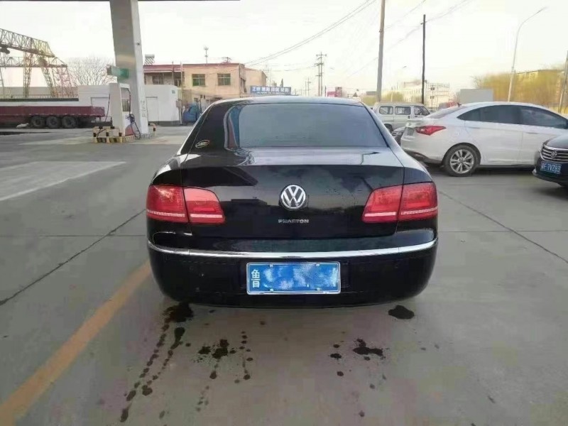 保定11年大众辉腾8