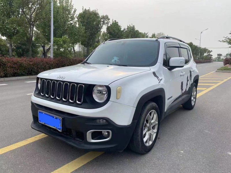 安慶17年Jeep自由俠2