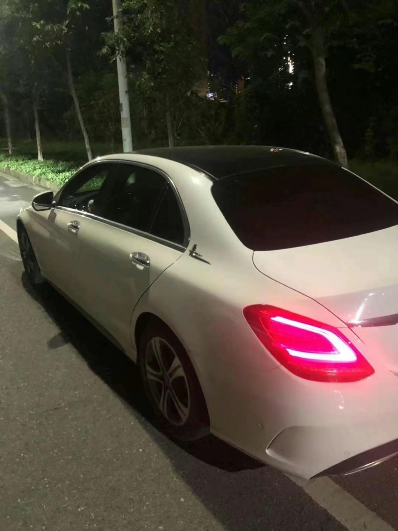 宜春19年奔驰C7