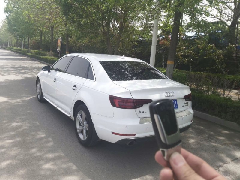 潍坊18年奥迪A4L5