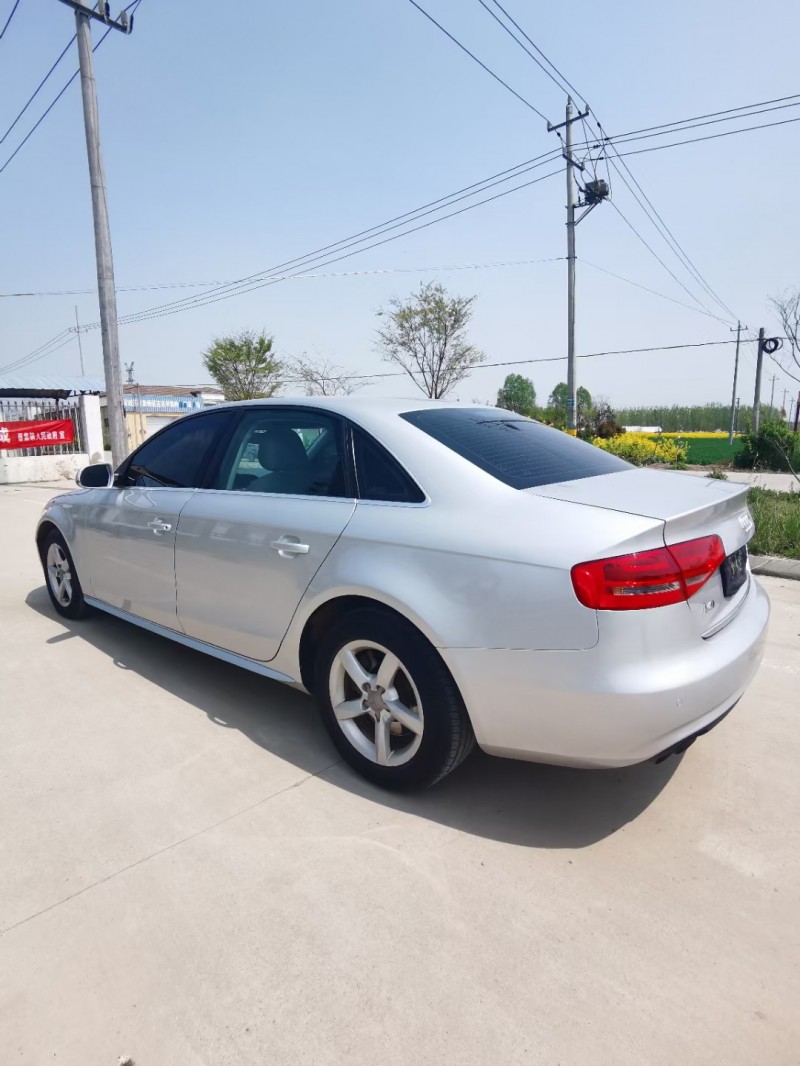 徐州14年奥迪A4L1