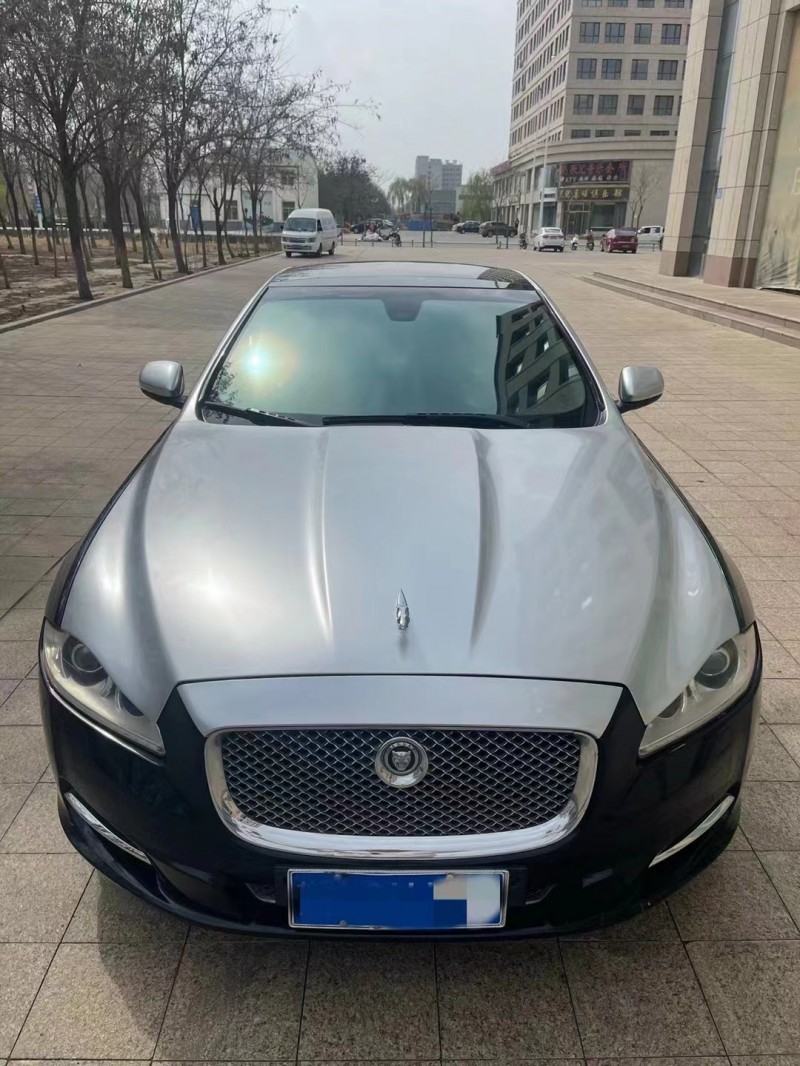 呼和浩特12年捷豹XJ8