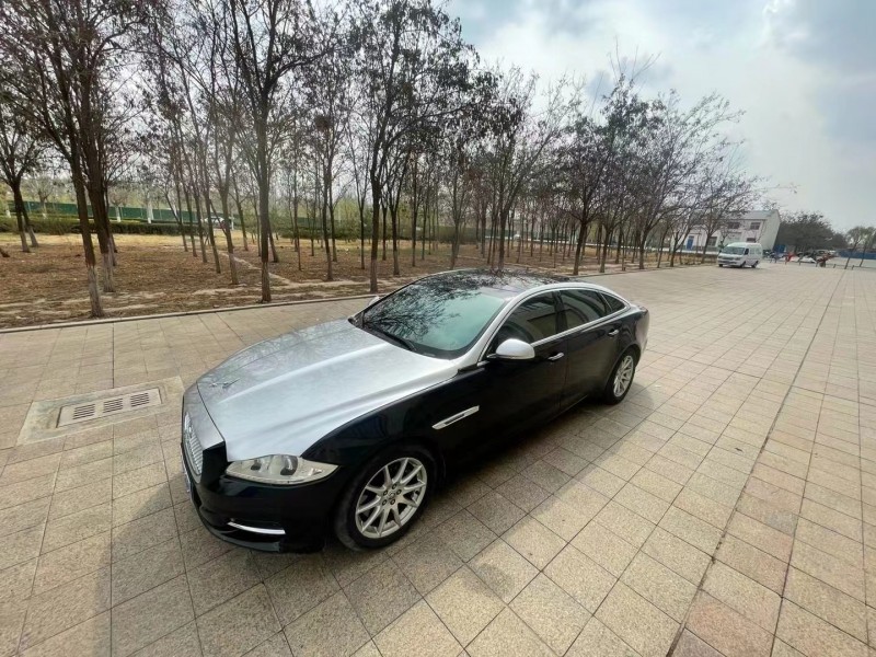 呼和浩特12年捷豹XJ2