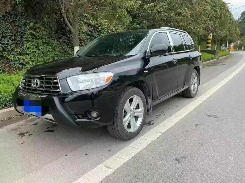 武汉10年丰田汉兰达8