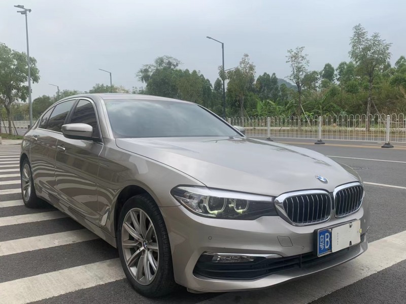 广州18年宝马5系8