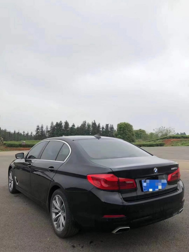 武汉18年宝马5系7