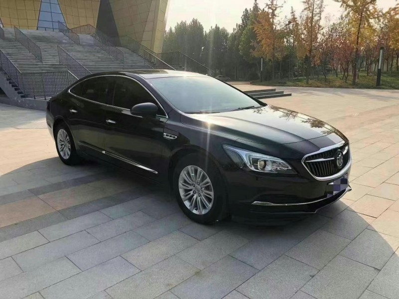 泰州17年别克君越3