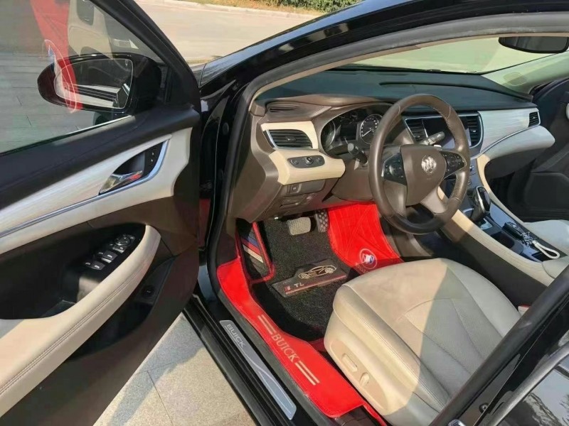 泰州17年别克君越4