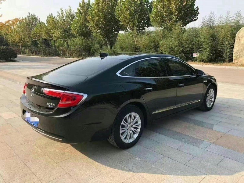 泰州17年别克君越7