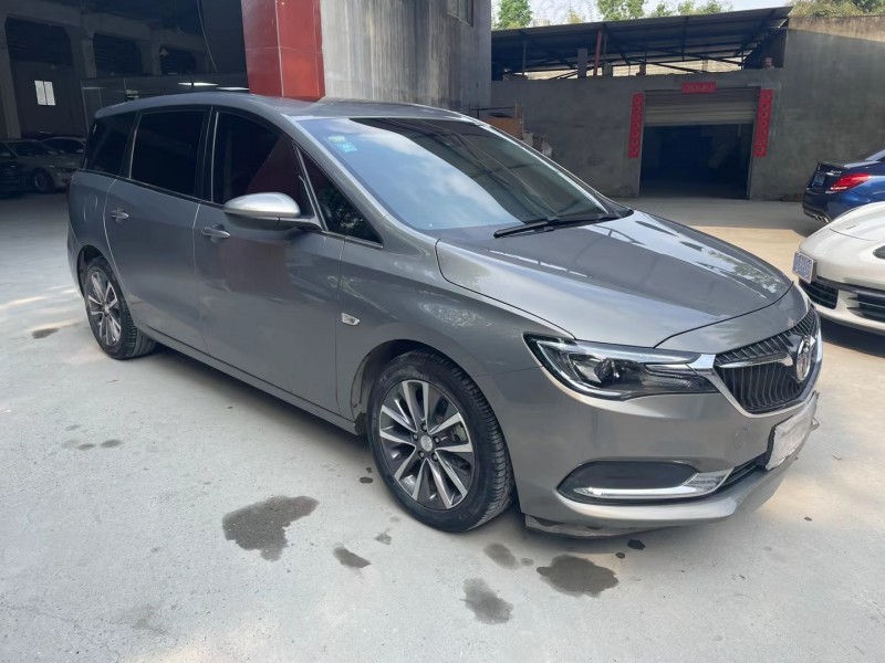 成都18年别克GL65