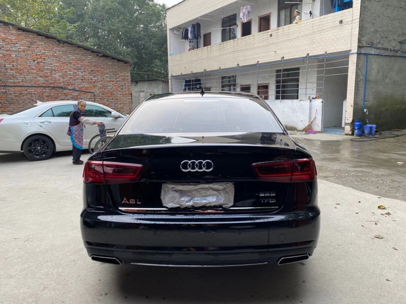 成都16年奥迪A6L9