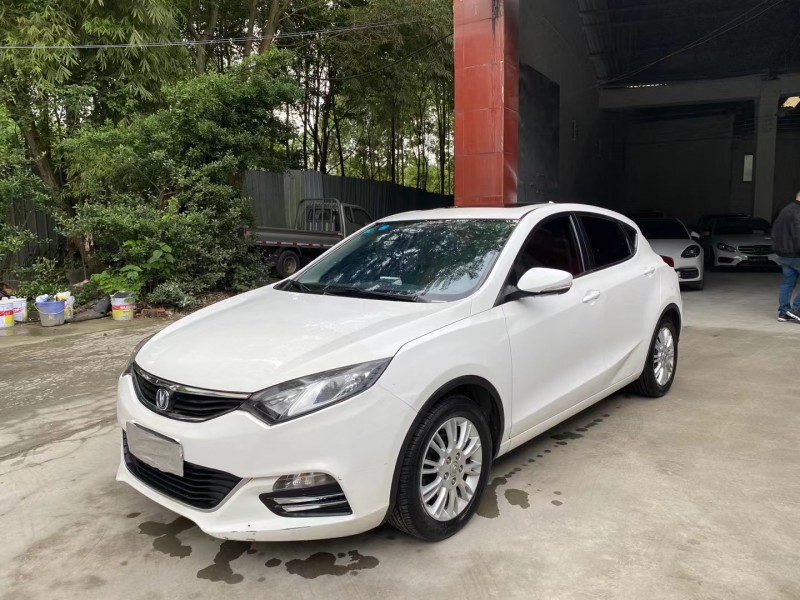 成都14年长安汽车逸动2