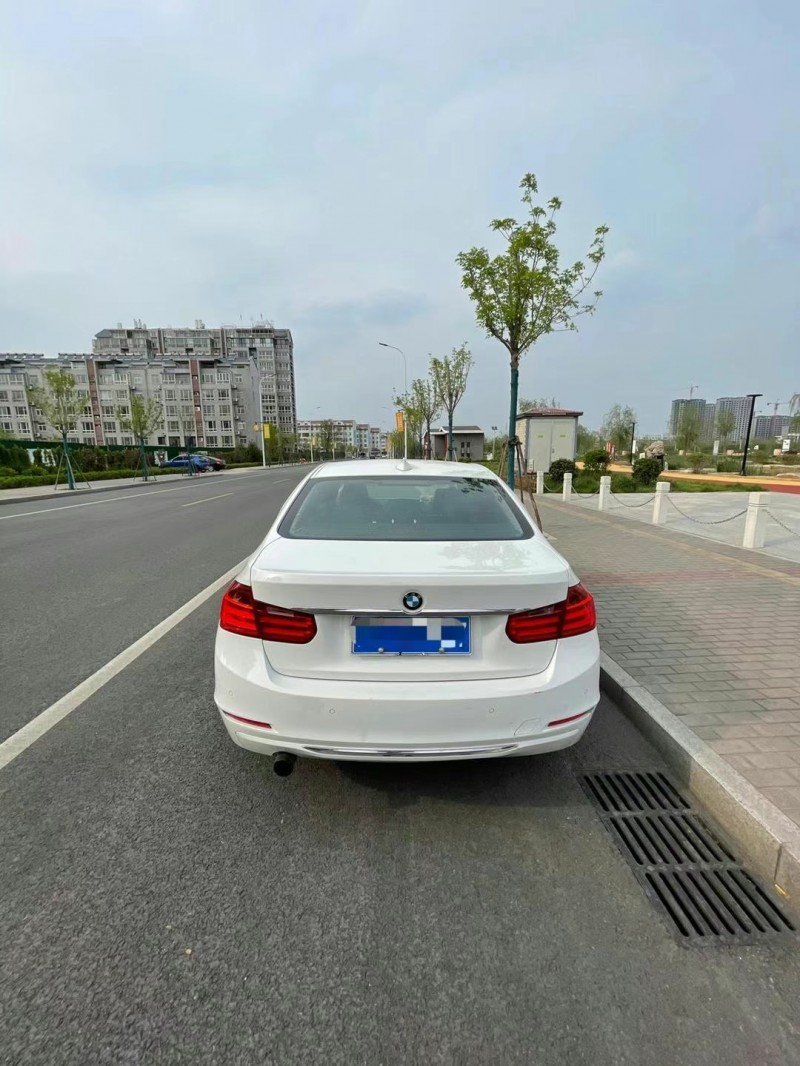 淄博13年宝马3系8