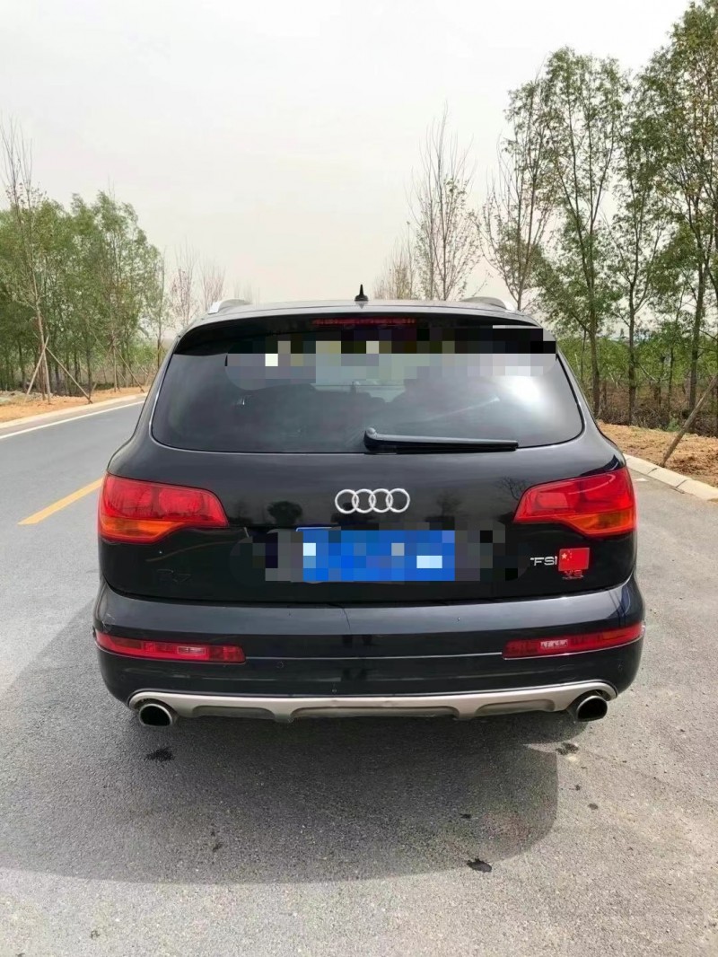 臨沂07年奧迪Q79