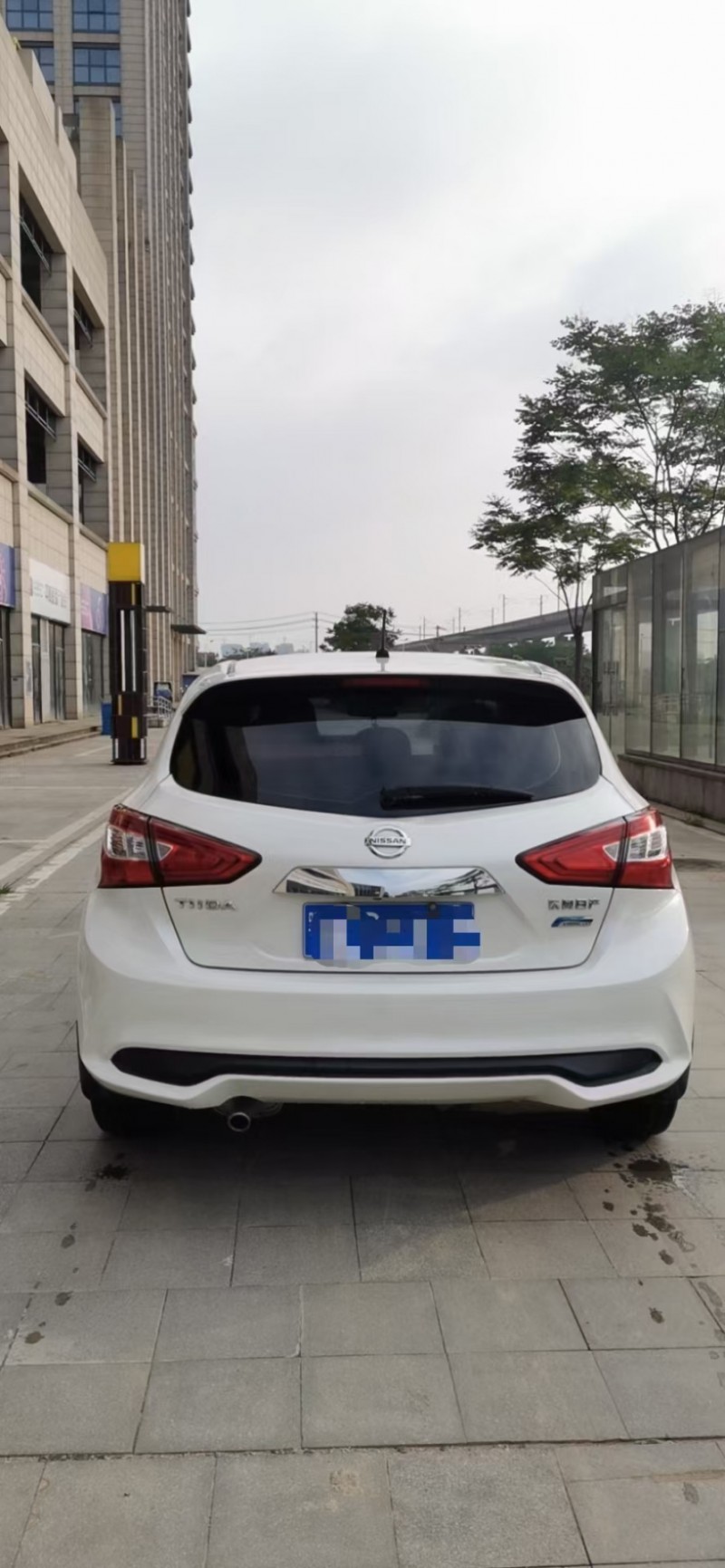 武汉18年日产骐达4