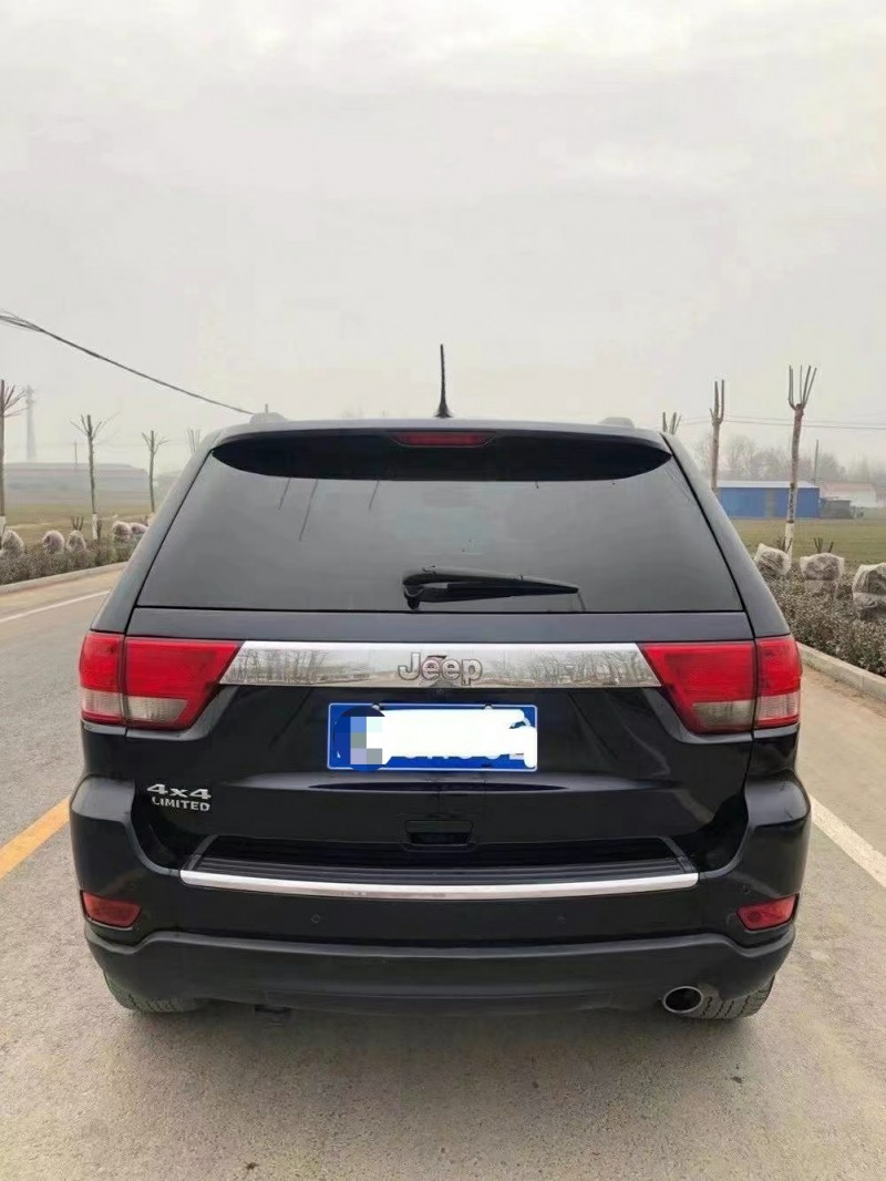 東營11年Jeep大切諾基9