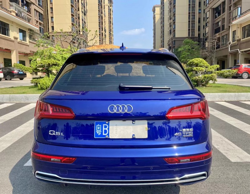 广州19年奥迪Q59