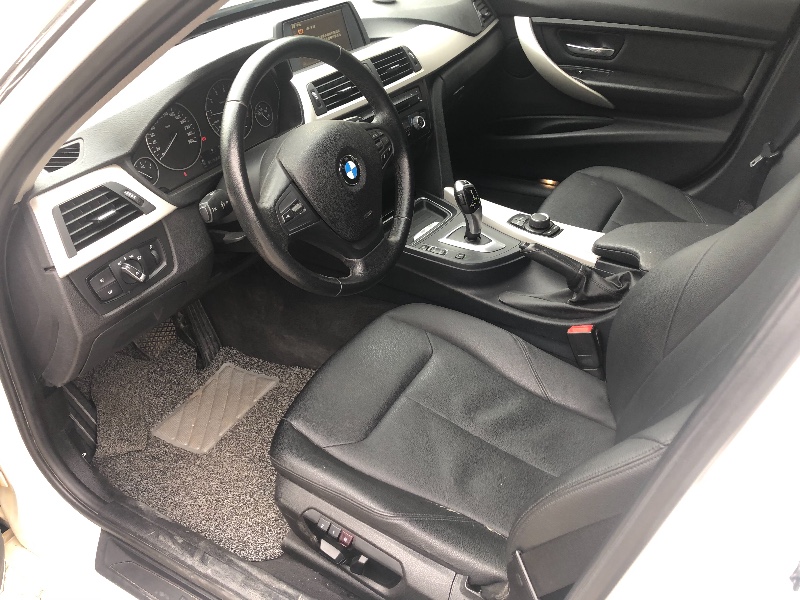 深圳14年宝马3系4