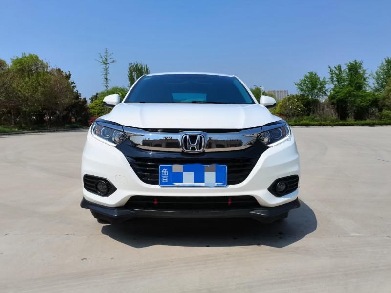 济宁21年本田缤智1