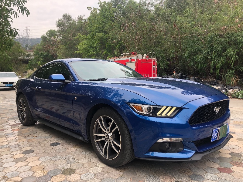 深圳17年福特野马8