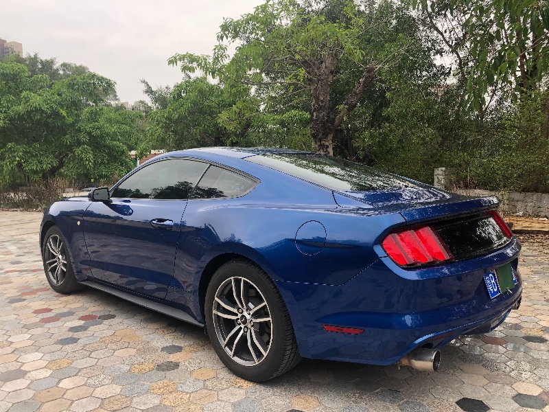 深圳17年福特野马2