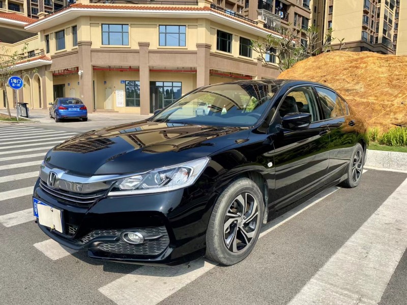 广州18年本田雅阁3