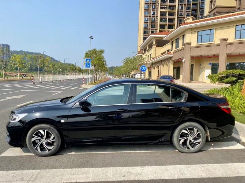 广州18年本田雅阁4
