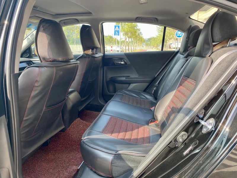 广州18年本田雅阁8