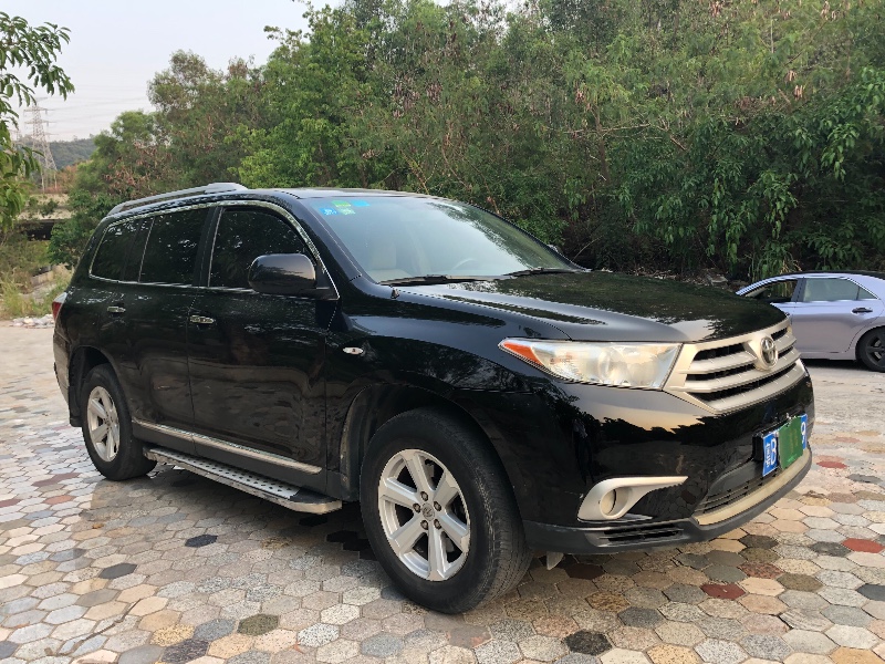 深圳13年丰田汉兰达1