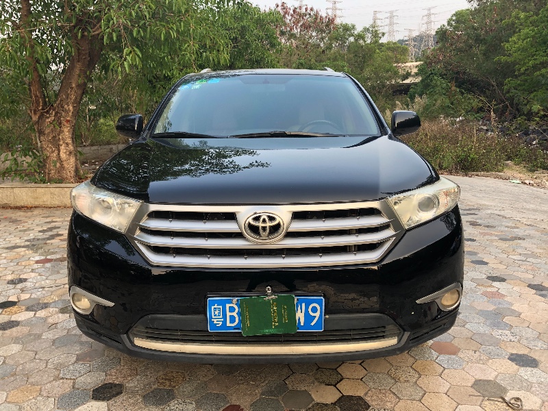 深圳13年丰田汉兰达2